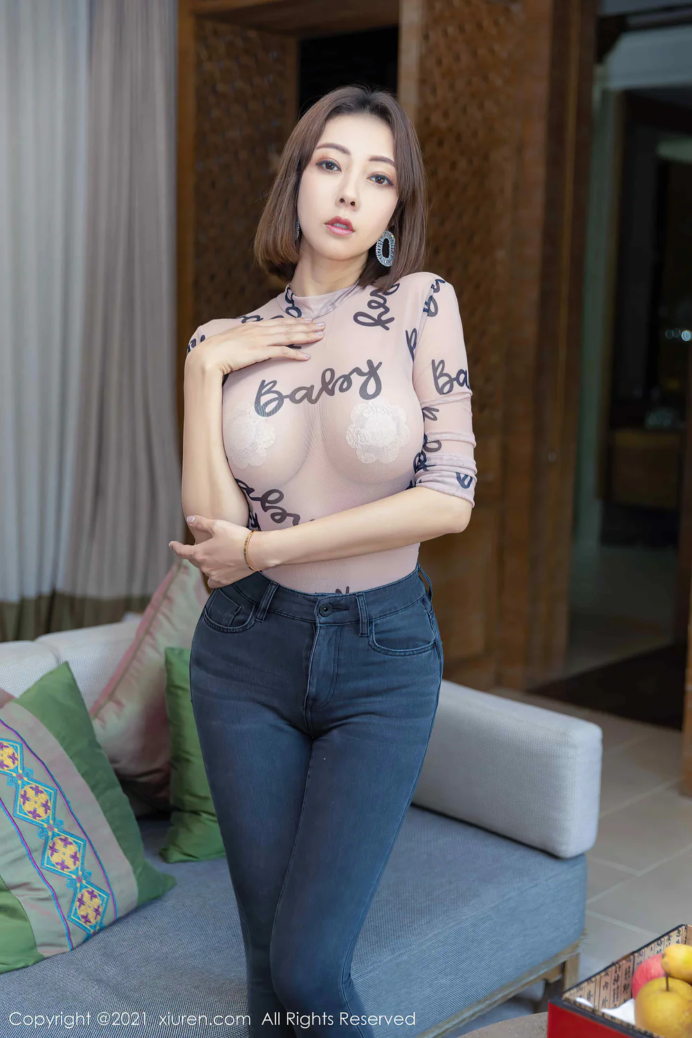 XiuRen秀人网 2021.08.05 NO.3760 果儿Victoria [60+1P701MB]