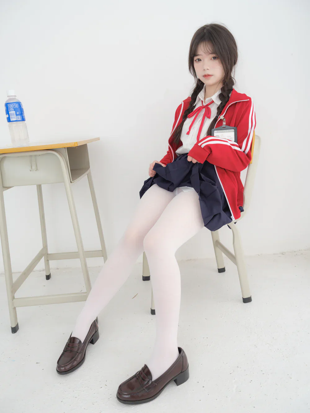 紧急企划 NO.066 内部VIP 奶昔 白丝校服 [60P1V-2.95GB]