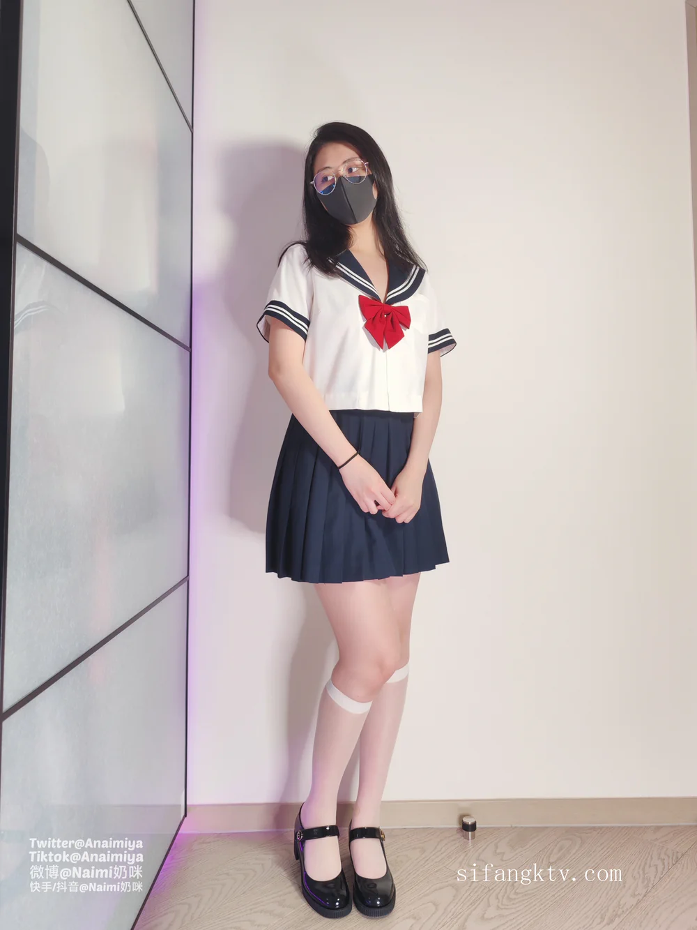 奶咪 - 十月